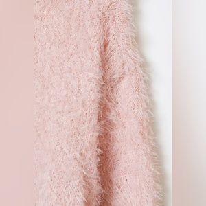 WORN ONCE. “Chelsea” brand from Honey. 67% NYLON. 33% ACRYLIC.